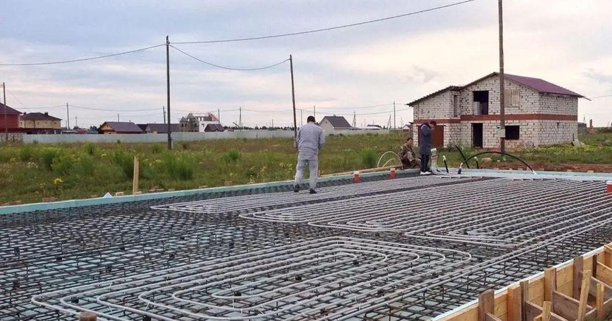Тёплый пол по всему дому: плюсы, устройство и почему это удобно